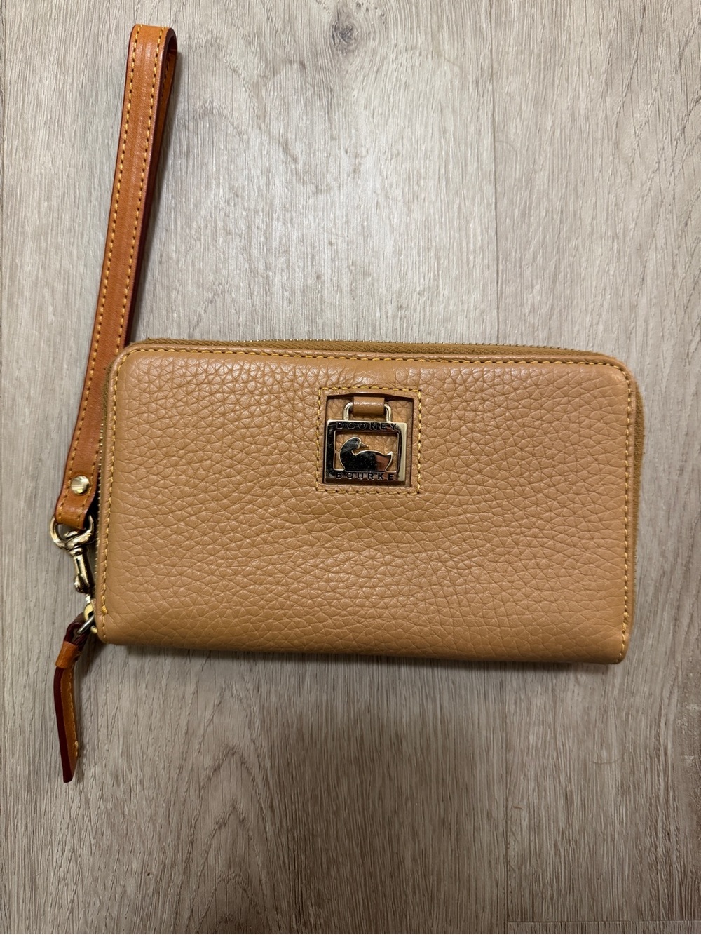 Dooney & Bourke Zip Wallet